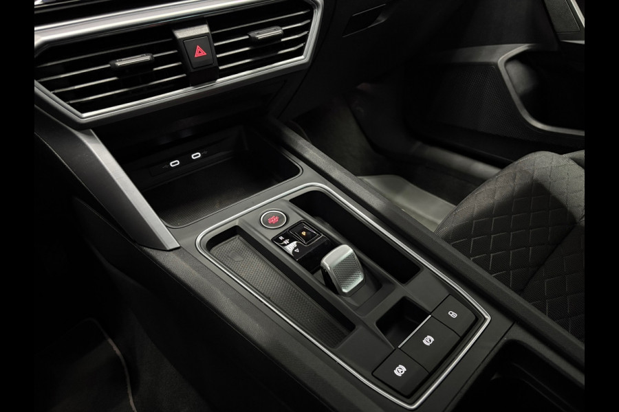 Seat Leon 1.5 eTSI FR Launch Edition