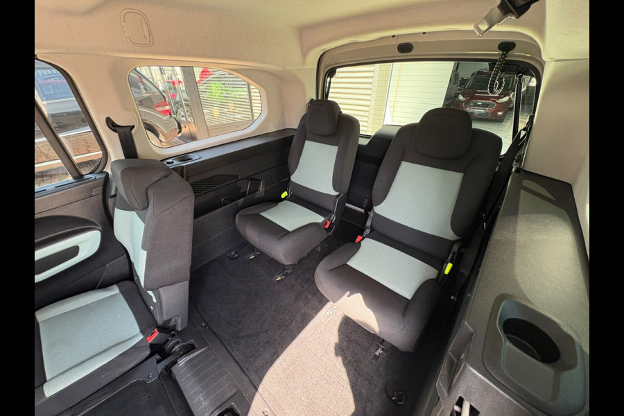 Citroën Berlingo XL 1.2 PureTech Shine 7p. AUTOMAAT,CAMERA,Car-play,Cruis,Clima,Stoelverwarming,WeinigKM.Garantie