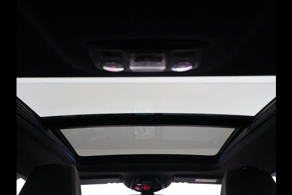 Peugeot 3008 1.6 HYbrid4 300 PK GT + PANORAMA | FOCAL AUDIO | 19 INCH | CAMERA | STOELVERW.