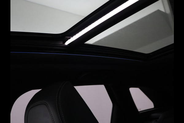 Peugeot 3008 1.6 HYbrid4 300 PK GT + PANORAMA | FOCAL AUDIO | 19 INCH | CAMERA | STOELVERW.