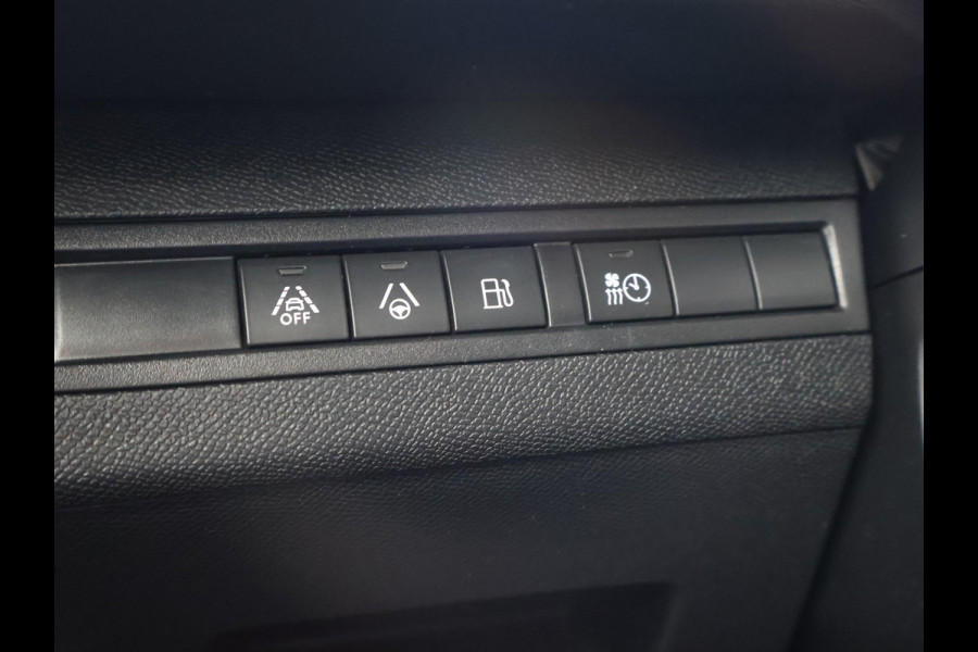 Peugeot 3008 1.6 HYbrid4 300 PK GT + PANORAMA | FOCAL AUDIO | 19 INCH | CAMERA | STOELVERW.