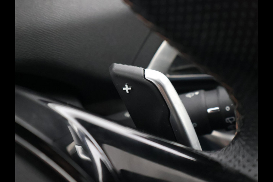 Peugeot 3008 1.6 HYbrid4 300 PK GT + PANORAMA | FOCAL AUDIO | 19 INCH | CAMERA | STOELVERW.