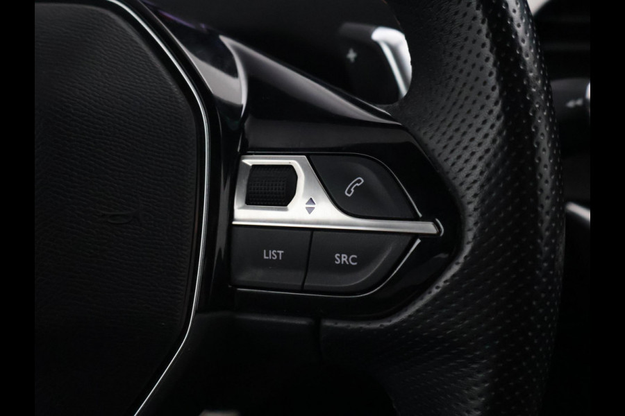 Peugeot 3008 1.6 HYbrid4 300 PK GT + PANORAMA | FOCAL AUDIO | 19 INCH | CAMERA | STOELVERW.