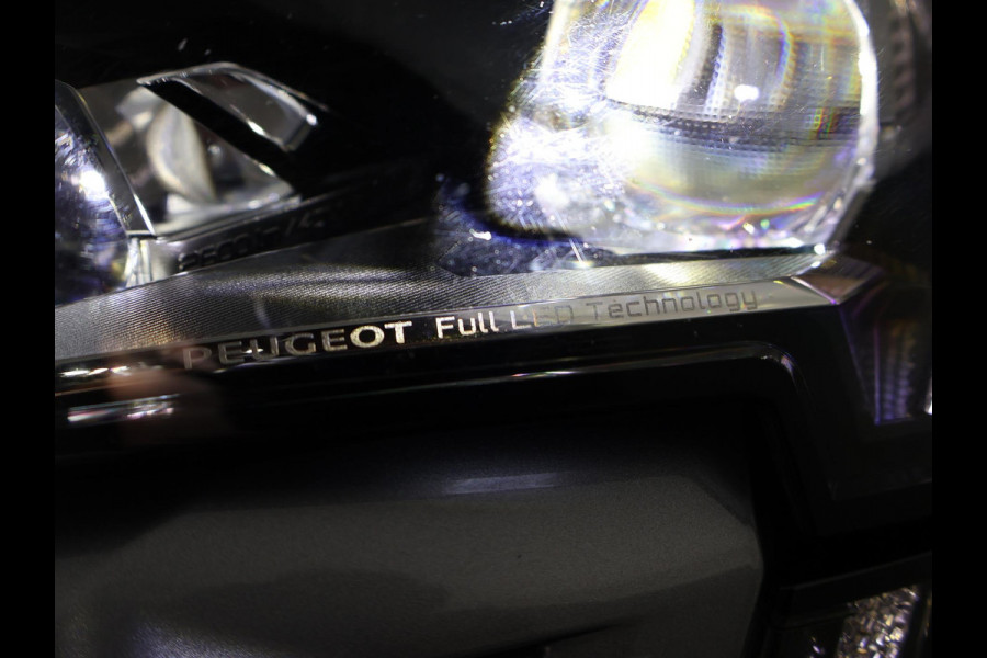 Peugeot 3008 1.6 HYbrid4 300 PK GT + PANORAMA | FOCAL AUDIO | 19 INCH | CAMERA | STOELVERW.