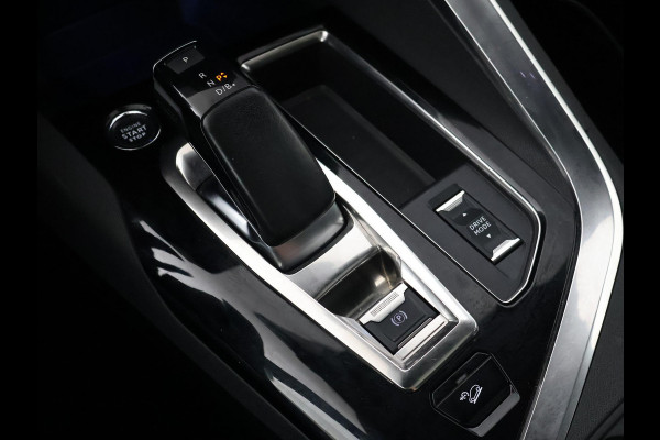 Peugeot 3008 1.6 HYbrid4 300 PK GT + PANORAMA | FOCAL AUDIO | 19 INCH | CAMERA | STOELVERW.