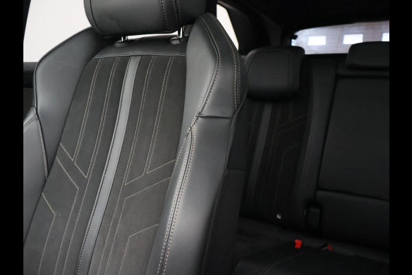 Peugeot 3008 1.6 HYbrid4 300 PK GT + PANORAMA | FOCAL AUDIO | 19 INCH | CAMERA | STOELVERW.