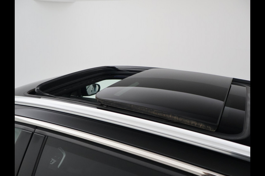 Peugeot 3008 1.6 HYbrid4 300 PK GT + PANORAMA | FOCAL AUDIO | 19 INCH | CAMERA | STOELVERW.