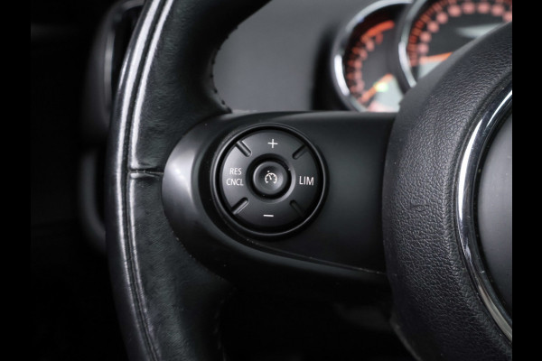 MINI Countryman 1.5 One Chili Sport (NAVI,PDC,STOELVERWARMING,CLIMATE,CRUISE,LED,GETINT,LEDER,SPORTSTOELEN,LM VELGEN,NETTE STAAT)