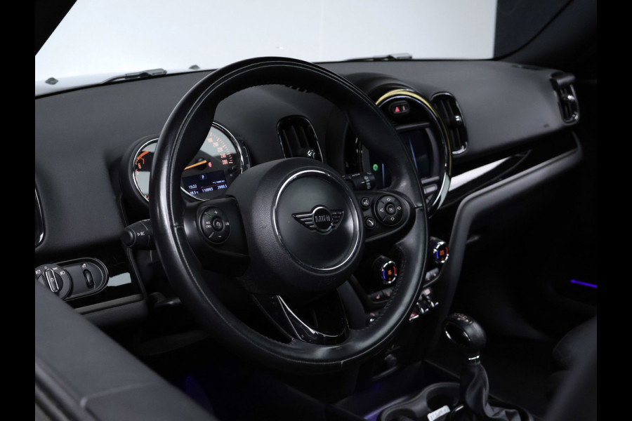 MINI Countryman 1.5 One Chili Sport (NAVI,PDC,STOELVERWARMING,CLIMATE,CRUISE,LED,GETINT,LEDER,SPORTSTOELEN,LM VELGEN,NETTE STAAT)