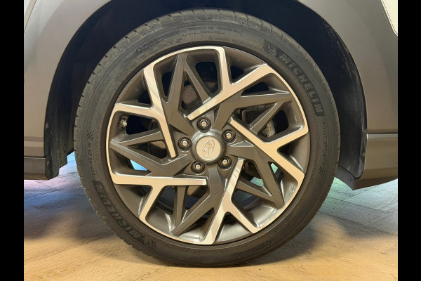 Hyundai Kona 1.6 GDI HEV Fashion Design Sky AUT. PANORAMADAK NAVIGATIE STOEL/STUURVERWARMING CAMERA PDC AIRCO CRUISE LANE-ASSIST