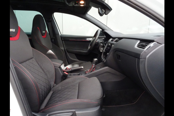 Škoda Octavia Combi 2.0 TSI RS 245 Business * 230 PK * VRS * PANORAMADAK !!