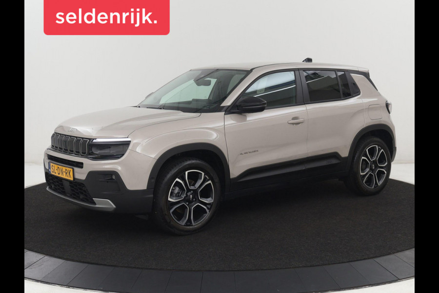 Jeep Avenger Avenger 54 kWh | SOH 97,6% | 3 Fase | Carplay | Adaptive cruise | Camera | Half leer | LM | LED | Climate control | Parkeersensoren