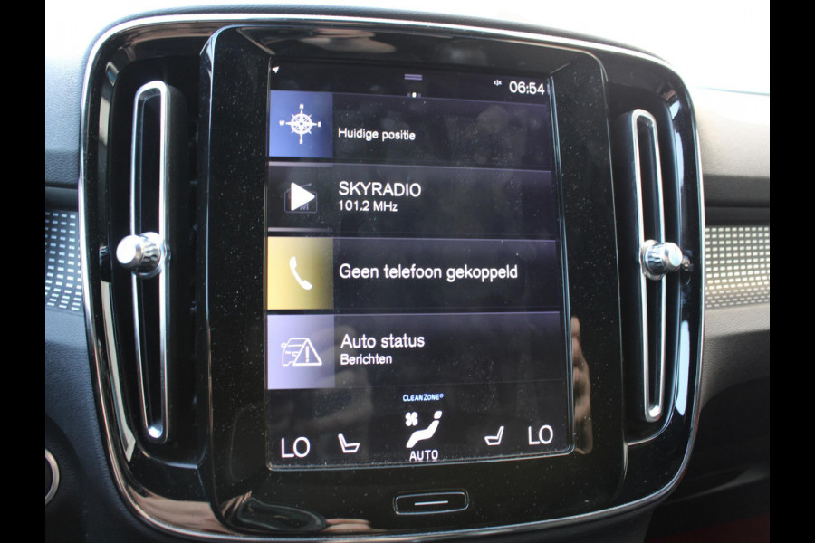 Volvo XC40 2.0 T5 AWD R-Design Intro Edition | CRUISE CONTROL | ALCANTARA BEKLEDING | ACHTERBANK VERWARMD |