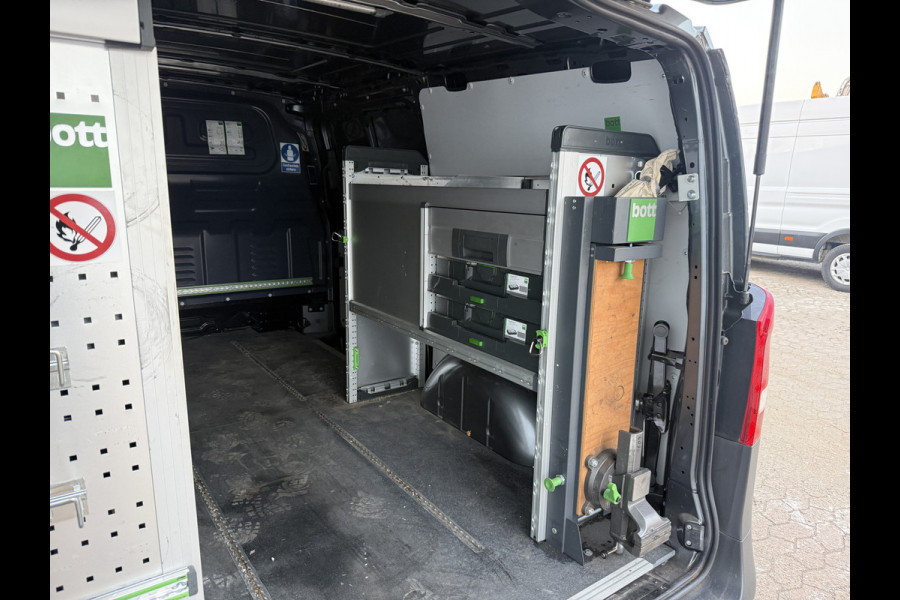 Mercedes-Benz Vito 114 1.9 CDI Automaat L2H1 Climate Control Cruise Control Parkeersensoren V + A Kastwand Inbouw