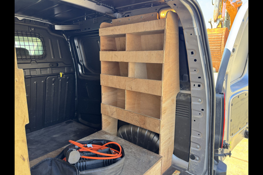 Toyota PROACE Electric Comfort 50 kWh L1 Snelladen Climate Control Apple Carplay Cruise Control Parkeersensoren v+a Achteruitrijcamera