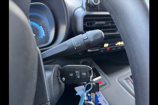 Toyota PROACE Electric Comfort 50 kWh L1 Snelladen Climate Control Apple Carplay Cruise Control Parkeersensoren v+a Achteruitrijcamera