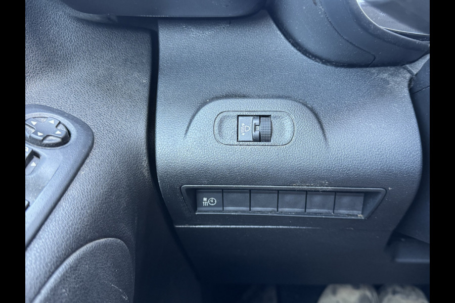 Toyota PROACE Electric Comfort 50 kWh L1 Snelladen Climate Control Apple Carplay Cruise Control Parkeersensoren v+a Achteruitrijcamera