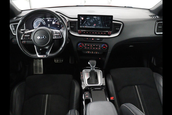 Kia Ceed 1.5 T-GDi GT-PlusLine | Panoramadak | Trekhaak | Stoelverwarming | Leder/Alcantara | JBL Sound | Carplay | Adaptive cruise | Sportstoelen | Achterbankverwarming | Keyless | Navigatie | Camera | Memory | Side Assist