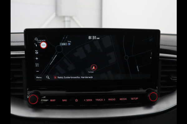 Kia Ceed 1.5 T-GDi GT-PlusLine | Panoramadak | Trekhaak | Stoelverwarming | Leder/Alcantara | JBL Sound | Carplay | Adaptive cruise | Sportstoelen | Achterbankverwarming | Keyless | Navigatie | Camera | Memory | Side Assist