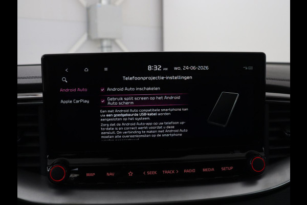 Kia Ceed 1.5 T-GDi GT-PlusLine | Panoramadak | Trekhaak | Stoelverwarming | Leder/Alcantara | JBL Sound | Carplay | Adaptive cruise | Sportstoelen | Achterbankverwarming | Keyless | Navigatie | Camera | Memory | Side Assist