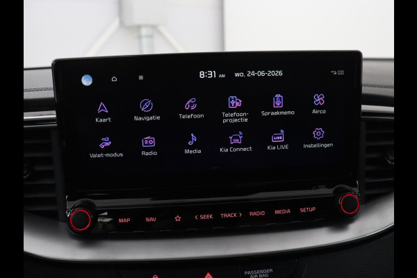 Kia Ceed 1.5 T-GDi GT-PlusLine | Panoramadak | Trekhaak | Stoelverwarming | Leder/Alcantara | JBL Sound | Carplay | Adaptive cruise | Sportstoelen | Achterbankverwarming | Keyless | Navigatie | Camera | Memory | Side Assist