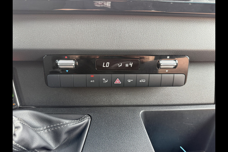 Mercedes-Benz Sprinter 319 3.0 V6 L2H2 10-Inch MBUX Navigatie Climate Control Cruise Control 3,5 Trekhaak Oprijplaat