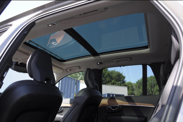 Volvo XC90 T8 455PK Automaat Recharge AWD Inscription Long range / Adaptieve cruise control / BLIS /Harman kardon audio / Parkeersensoren met camera / Keyless entry / Elektrische stoelen met geheugen / Apple carplay / Elektrische achterklep /
