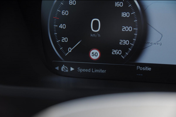 Volvo XC90 T8 455PK Automaat Recharge AWD Inscription Long range / Adaptieve cruise control / BLIS /Harman kardon audio / Parkeersensoren met camera / Keyless entry / Elektrische stoelen met geheugen / Apple carplay / Elektrische achterklep /