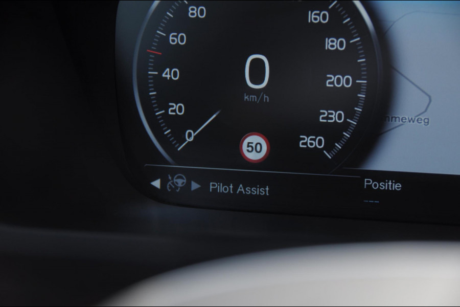 Volvo XC90 T8 455PK Automaat Recharge AWD Inscription Long range / Adaptieve cruise control / BLIS /Harman kardon audio / Parkeersensoren met camera / Keyless entry / Elektrische stoelen met geheugen / Apple carplay / Elektrische achterklep /