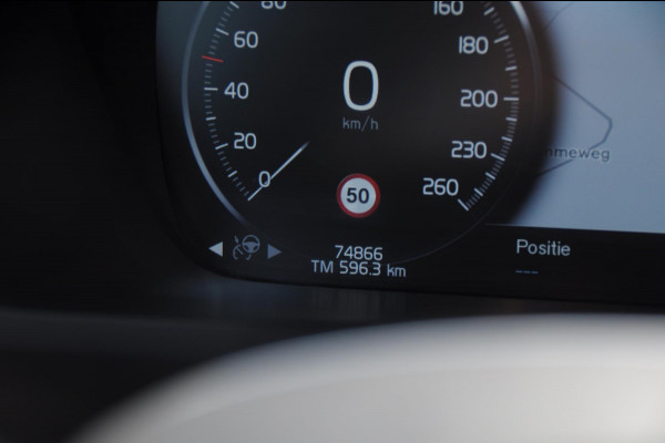 Volvo XC90 T8 455PK Automaat Recharge AWD Inscription Long range / Adaptieve cruise control / BLIS /Harman kardon audio / Parkeersensoren met camera / Keyless entry / Elektrische stoelen met geheugen / Apple carplay / Elektrische achterklep /