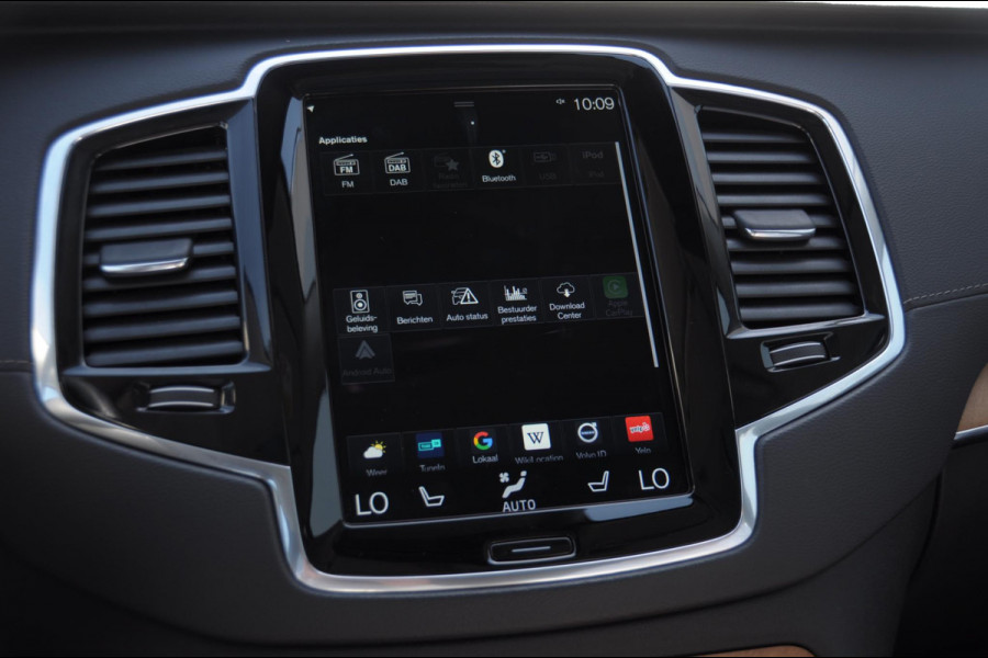 Volvo XC90 T8 455PK Automaat Recharge AWD Inscription Long range / Adaptieve cruise control / BLIS /Harman kardon audio / Parkeersensoren met camera / Keyless entry / Elektrische stoelen met geheugen / Apple carplay / Elektrische achterklep /