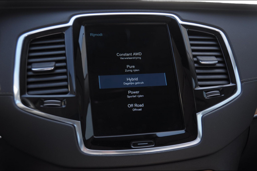 Volvo XC90 T8 455PK Automaat Recharge AWD Inscription Long range / Adaptieve cruise control / BLIS /Harman kardon audio / Parkeersensoren met camera / Keyless entry / Elektrische stoelen met geheugen / Apple carplay / Elektrische achterklep /