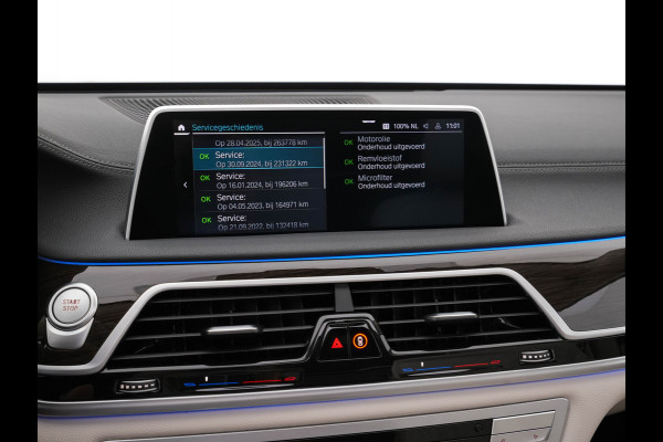BMW 7 Serie 745Le (Plug-in) (INCL-BTW) *PANO | LEATHER | FULL-LED | HEAD-UP | BLINDSPOT | MEMORY-PACK | DIGI-COCKPIT | KEYLESS | DAB+ | CAMERA | HEATED-COMFORTSEATS | AMBIENTLIGHT | CARPLAY | SHIFTPADDLES | 18''ALU*