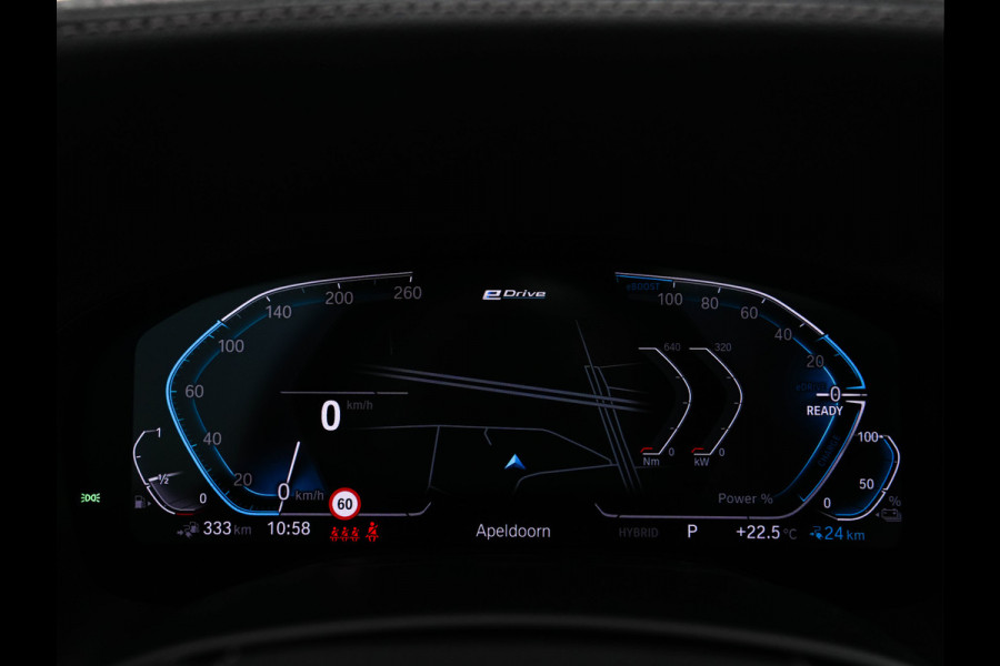 BMW 7 Serie 745Le (Plug-in) (INCL-BTW) *PANO | LEATHER | FULL-LED | HEAD-UP | BLINDSPOT | MEMORY-PACK | DIGI-COCKPIT | KEYLESS | DAB+ | CAMERA | HEATED-COMFORTSEATS | AMBIENTLIGHT | CARPLAY | SHIFTPADDLES | 18''ALU*