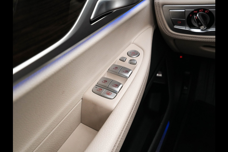 BMW 7 Serie 745Le (Plug-in) (INCL-BTW) *PANO | LEATHER | FULL-LED | HEAD-UP | BLINDSPOT | MEMORY-PACK | DIGI-COCKPIT | KEYLESS | DAB+ | CAMERA | HEATED-COMFORTSEATS | AMBIENTLIGHT | CARPLAY | SHIFTPADDLES | 18''ALU*