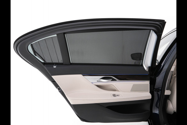 BMW 7 Serie 745Le (Plug-in) (INCL-BTW) *PANO | LEATHER | FULL-LED | HEAD-UP | BLINDSPOT | MEMORY-PACK | DIGI-COCKPIT | KEYLESS | DAB+ | CAMERA | HEATED-COMFORTSEATS | AMBIENTLIGHT | CARPLAY | SHIFTPADDLES | 18''ALU*