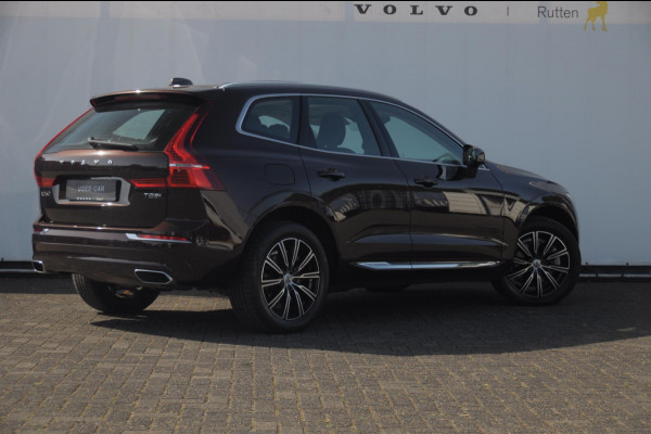 Volvo XC60 T8 390PK Automaat Recharge AWD Inscription / Head up display / Leer dashboard / Trekhaak / BLIS / Adaptieve cruise control / Panoramadak / Apple carplay / Parkeersensoren met camera / Elektrische achterklep / Elektrische stoelen met geheugen / Stoel en stuurwielverwarming