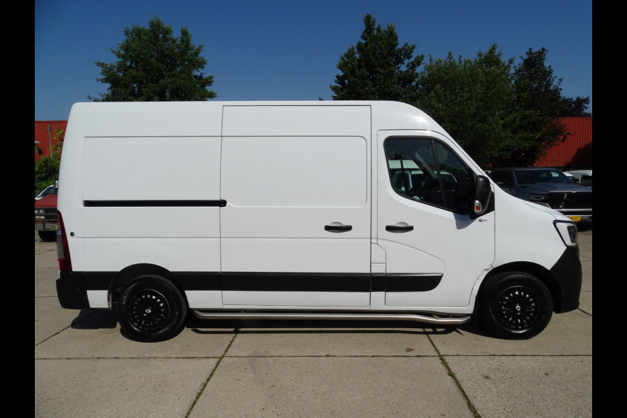 Renault Master T35 2.3 dCi 150 L2H2 Energy