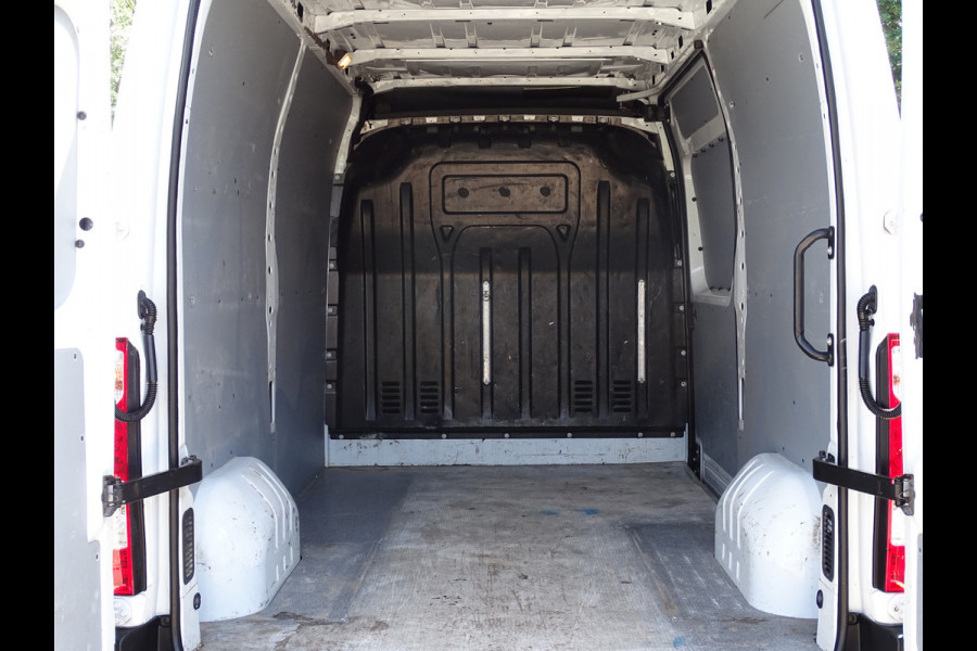 Renault Master T35 2.3 dCi 150 L2H2 Energy