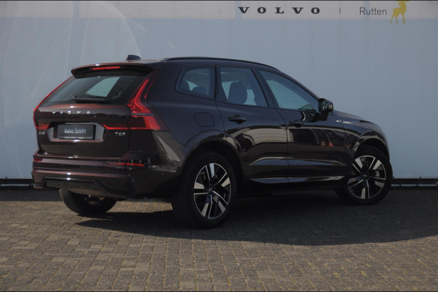 Volvo XC60 T6 350PK Automaat AWD Plus Dark / Trekhaak / BLIS / Adaptieve cruise control / Panoramadak / Apple carplay / Parkeersensoren met camera / Elektrische achterklep / Elektrische stoelen met geheugen / Stoel en stuurwielverwarming