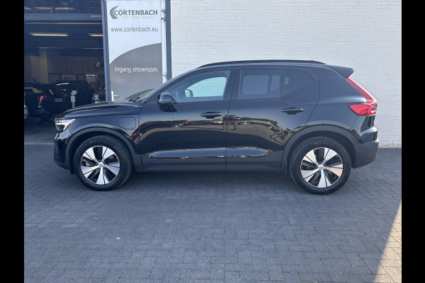 Volvo XC40 1.5 T4 Plug-in hybrid Plus Dark | Zwenkbare trekhaak | Adaptieve cruise | Memory | Haman Kardon | Blis |
