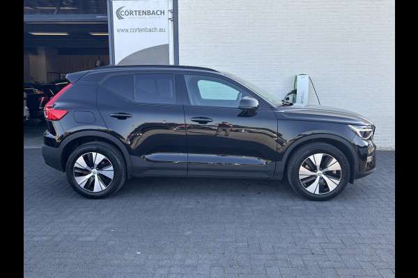 Volvo XC40 1.5 T4 Plug-in hybrid Plus Dark | Zwenkbare trekhaak | Adaptieve cruise | Memory | Haman Kardon | Blis |