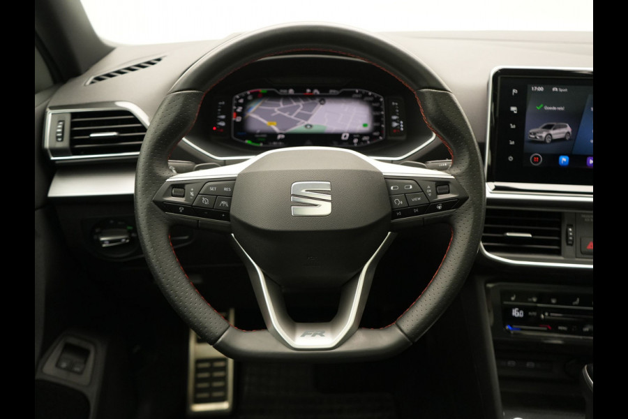 Seat Tarraco 1.4 TSI e-Hybrid FR PHEV 245pk Dealer O.H | Trekhaak Af Fabriek | Panodak | 360 Camera | Adaptive Cruise | Sportstoelen Memory & Verwarmd | BLIS | Apple Carplay | Travel Assist | Keyless | Navigatie | Virtual | DAB | 20" L.M | Plug In Hybrid |