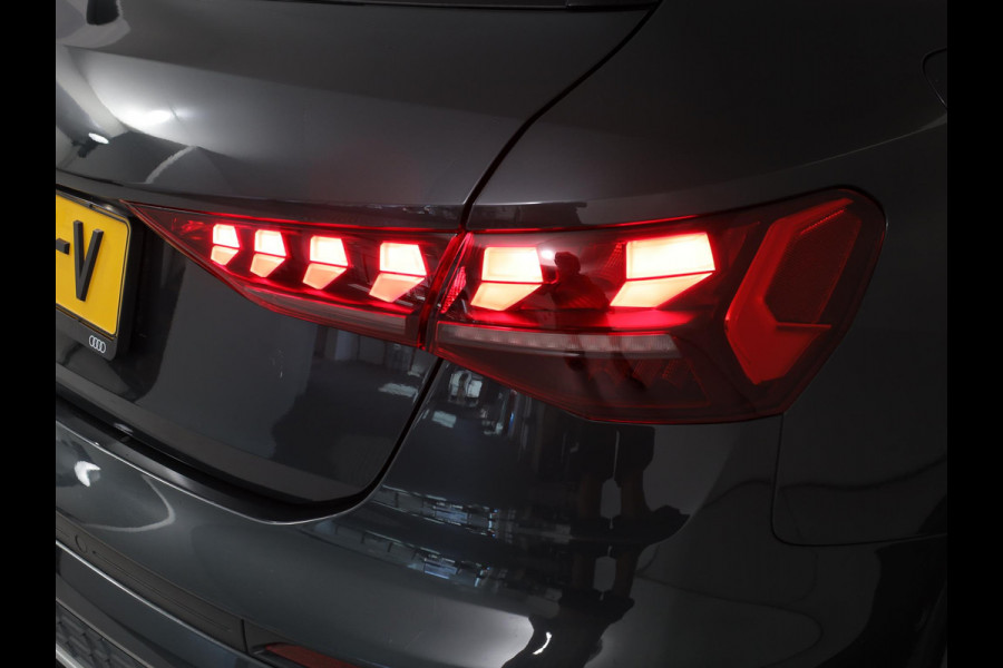 Audi A3 Sportback 40 TFSI e Advanced edition 204 pk S-tronic | Verlengde garantie | Navigatie | Parkeersensoren (Park assist) | Achteruitrijcamera | Adaptieve cruise control | Lederen bekleding | Stoelverwarming |