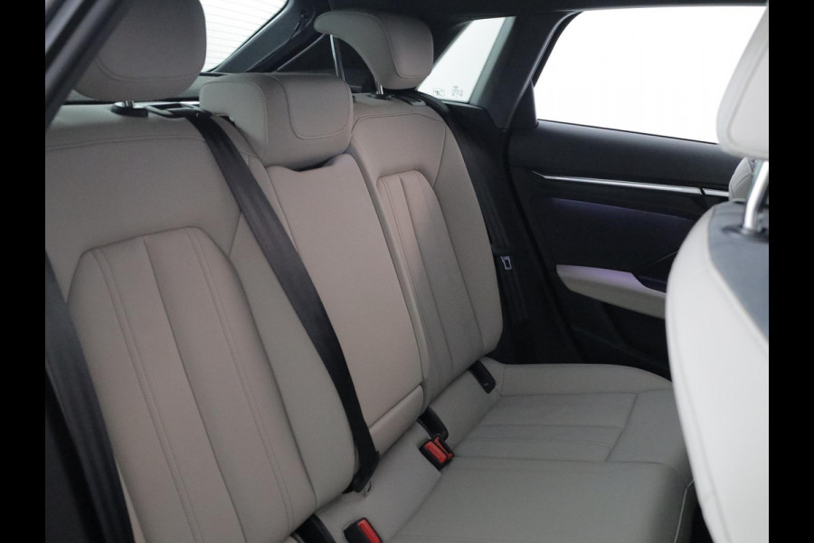 Audi A3 Sportback 40 TFSI e Advanced edition 204 pk S-tronic | Verlengde garantie | Navigatie | Parkeersensoren (Park assist) | Achteruitrijcamera | Adaptieve cruise control | Lederen bekleding | Stoelverwarming |