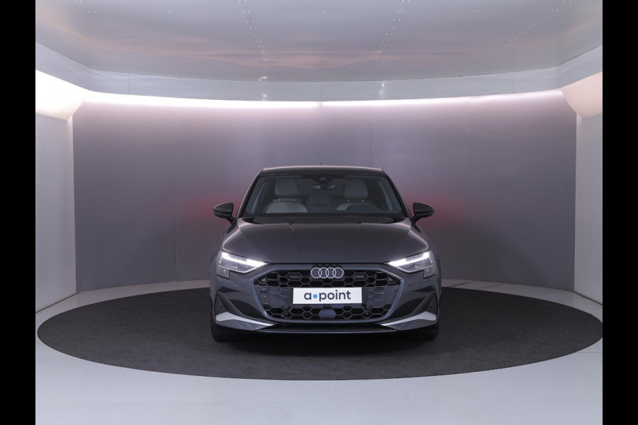 Audi A3 Sportback 40 TFSI e Advanced edition 204 pk S-tronic | Verlengde garantie | Navigatie | Parkeersensoren (Park assist) | Achteruitrijcamera | Adaptieve cruise control | Lederen bekleding | Stoelverwarming |