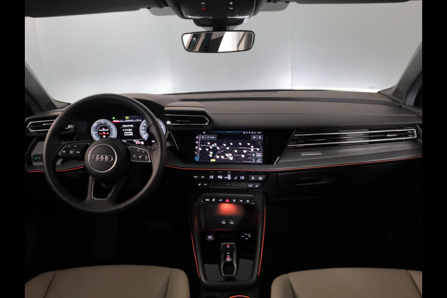 Audi A3 Sportback 40 TFSI e Advanced edition 204 pk S-tronic | Verlengde garantie | Navigatie | Parkeersensoren (Park assist) | Achteruitrijcamera | Adaptieve cruise control | Lederen bekleding | Stoelverwarming |