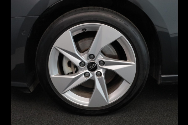 Audi A3 Sportback 40 TFSI e Advanced edition 204 pk S-tronic | Verlengde garantie | Navigatie | Parkeersensoren (Park assist) | Achteruitrijcamera | Adaptieve cruise control | Lederen bekleding | Stoelverwarming |