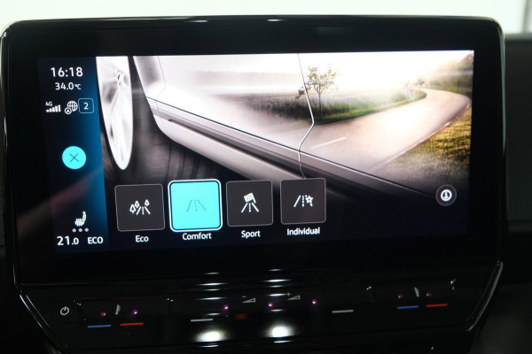 Volkswagen ID. Buzz Cargo 77 kWh SOH 94% - Airco, Cruise, Virtual display, 2x Schuifdeur, PDC, Navi, Trekhaak.