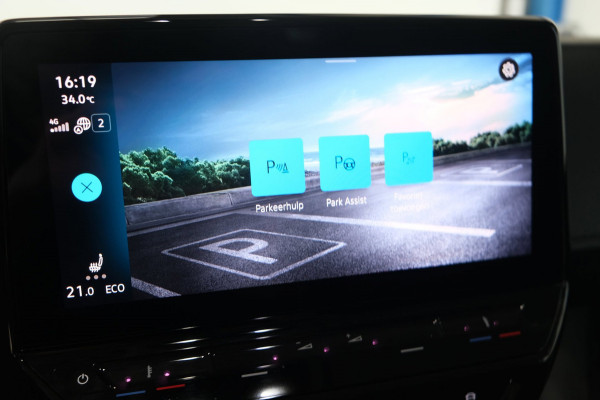 Volkswagen ID. Buzz Cargo 77 kWh SOH 94% - Airco, Cruise, Virtual display, 2x Schuifdeur, PDC, Navi, Trekhaak.